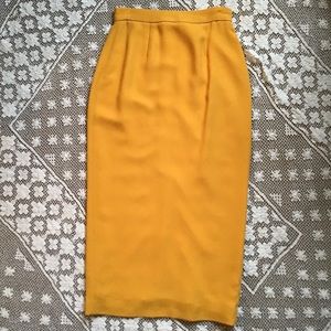 Vintage midi length yellow/gold pencil skirt
